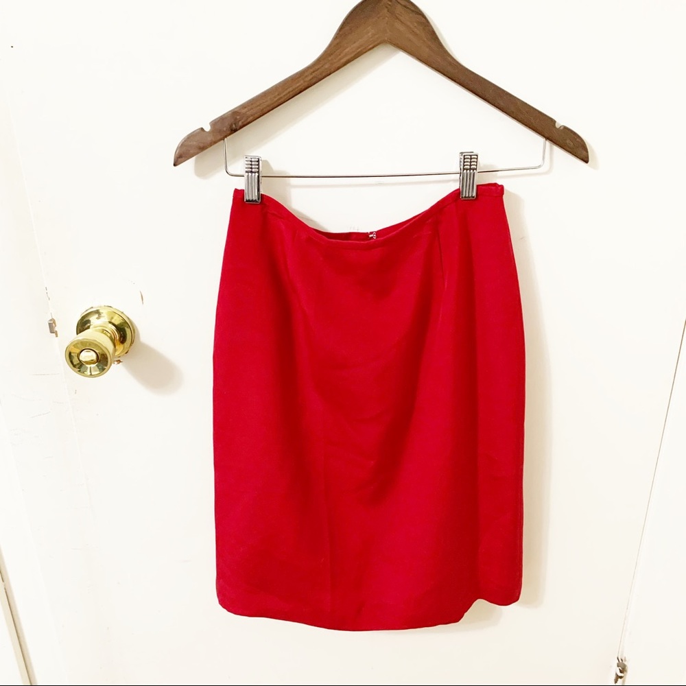 Josephine Chaus red silk pencil slit skirt size 4